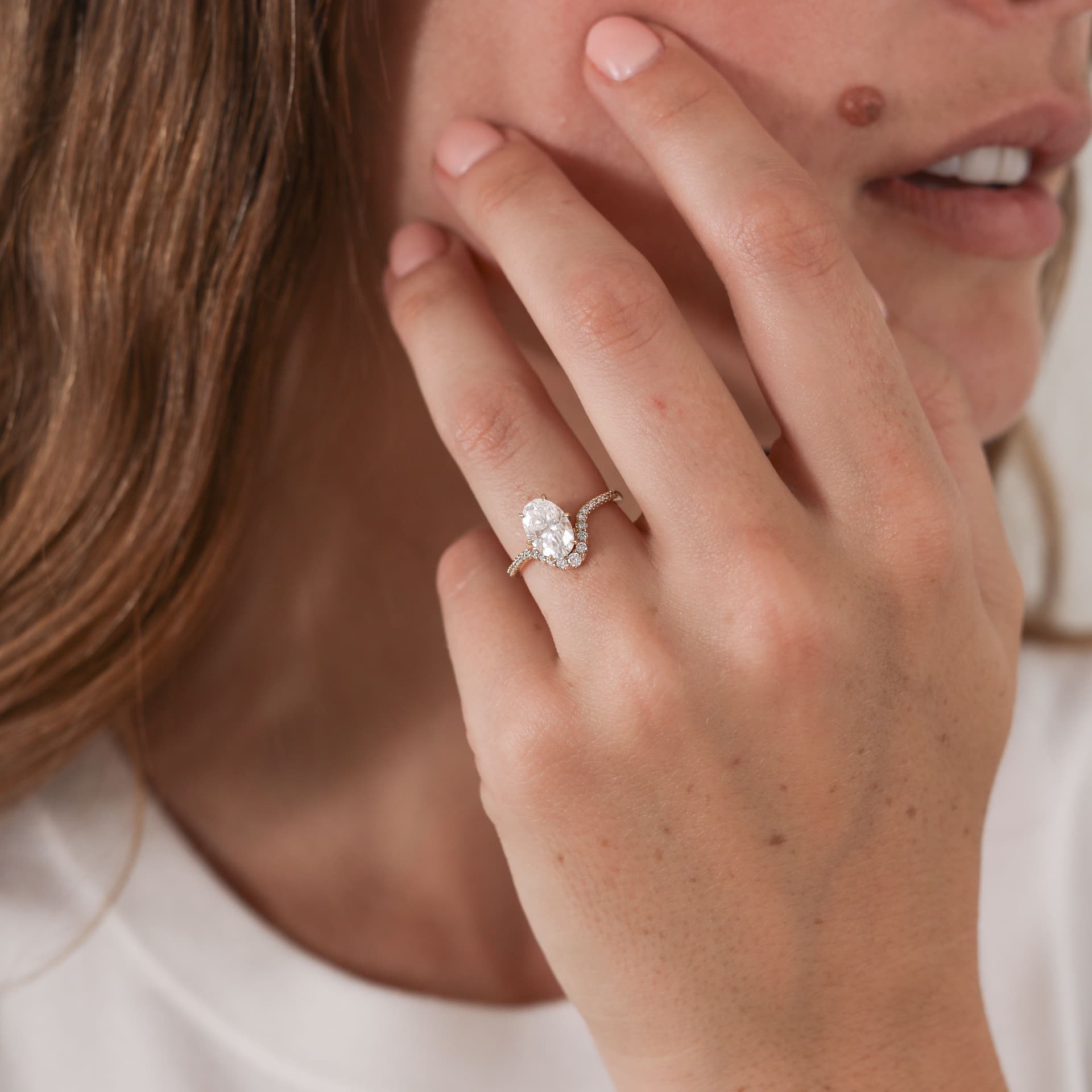 Amorette-9x7mmYG-AM-PDP-5.jpg