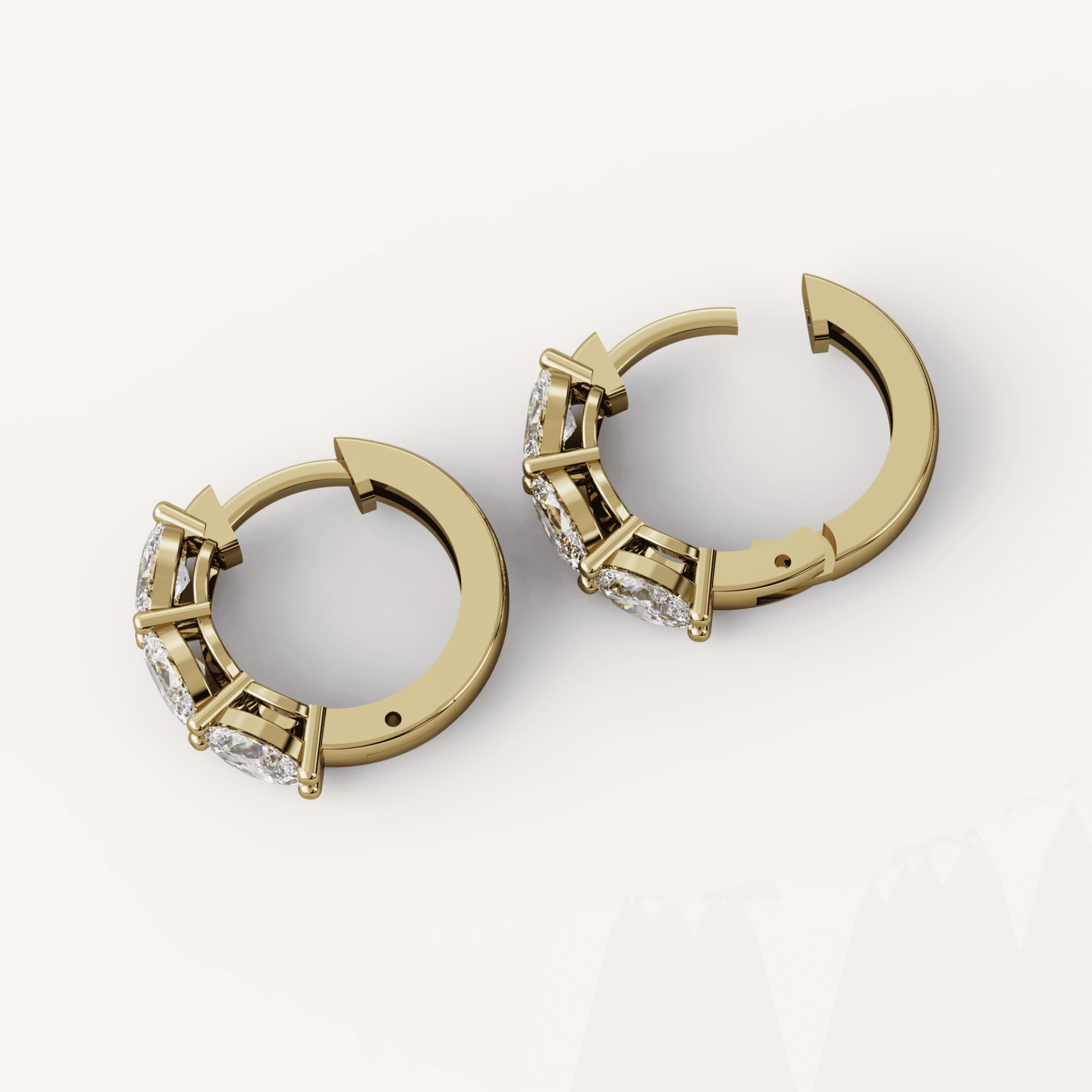 OvalHuggies_Clasp_YG.png