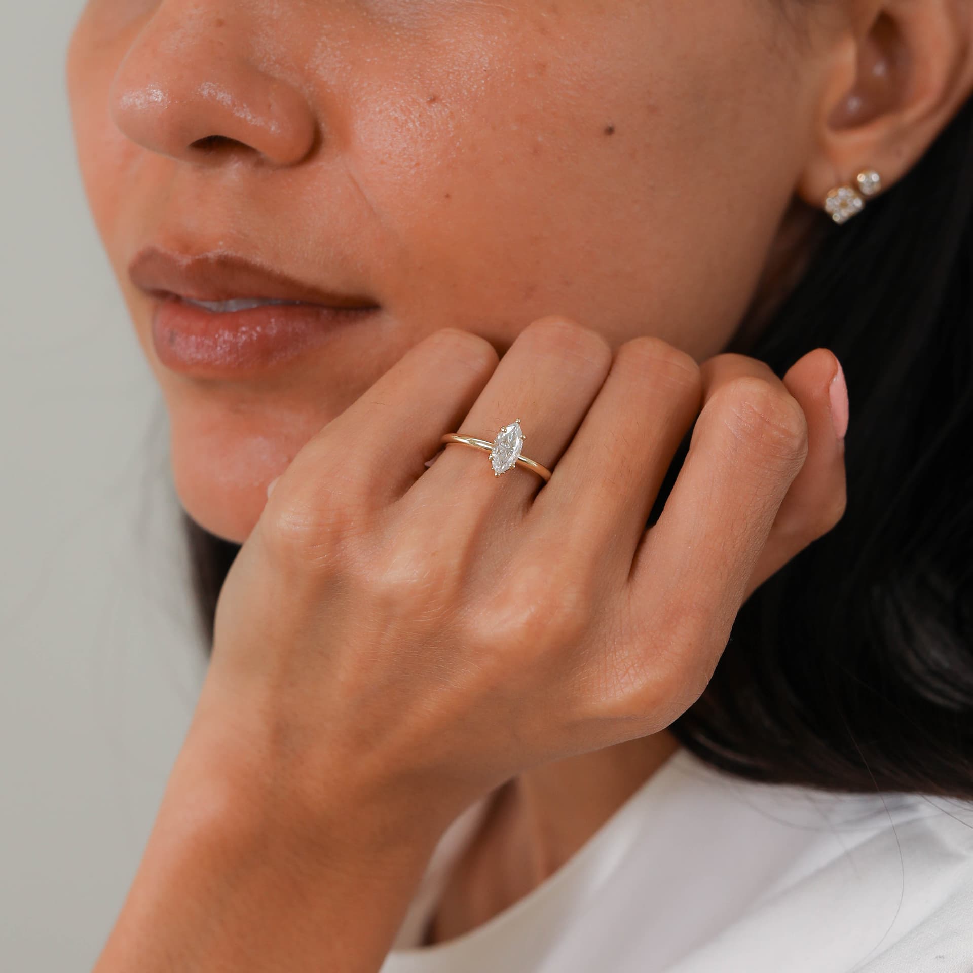 Ellery-9x4.5mm-YG-174.jpg