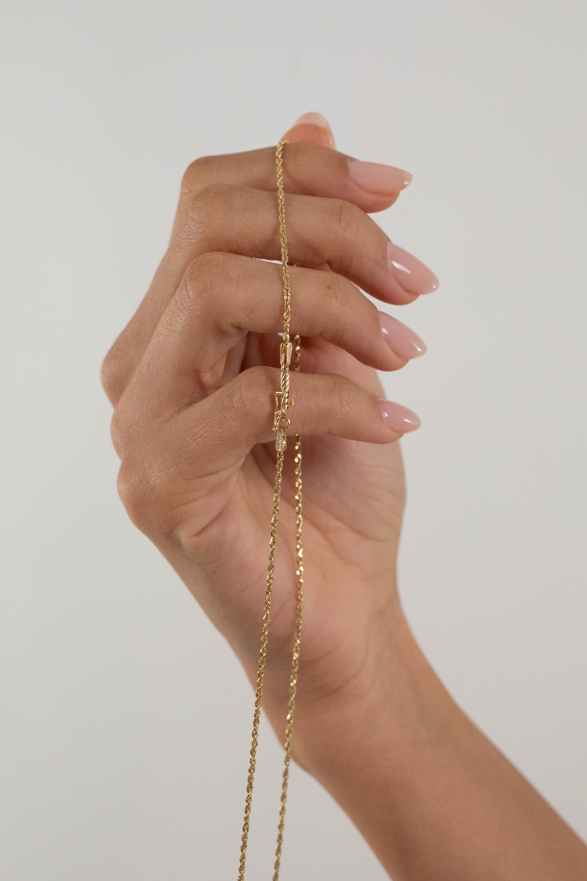 IdaNecklace-YG-12.25-3.jpg