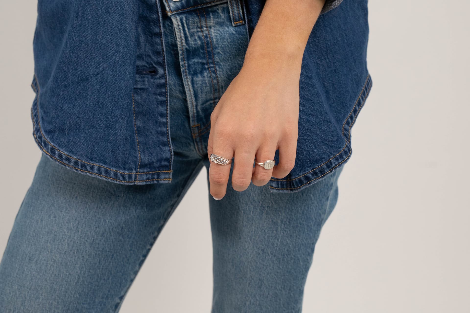 Annie&VictorianSignet-925SterlingSilver-8.26-5.jpg